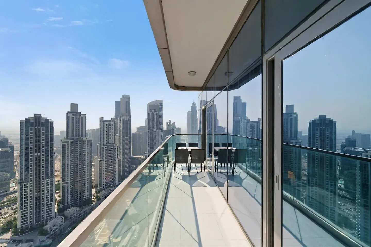 Lägenhet High Floor 2 Bedroom Gem - Burj Khalifa Views Dubai