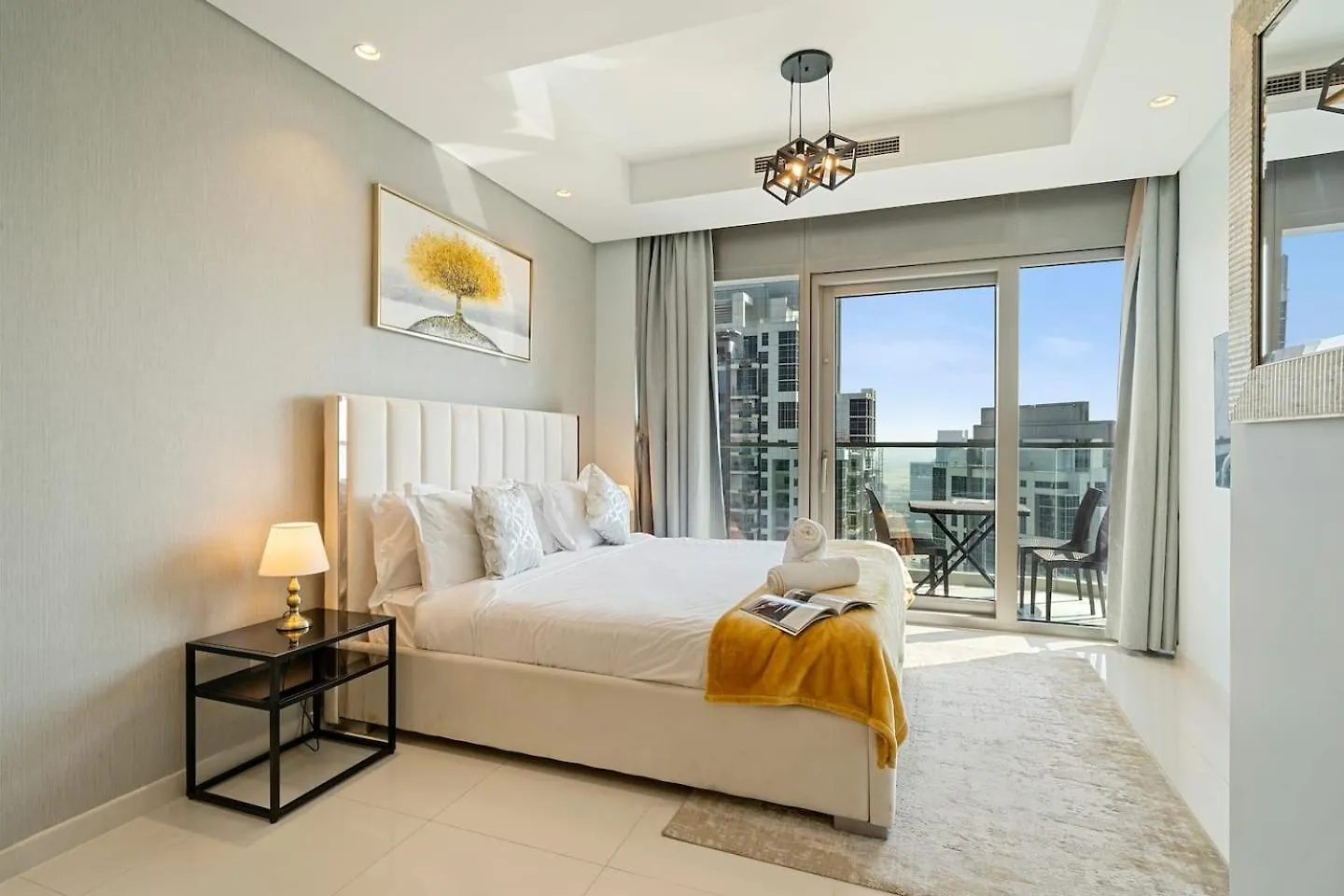 Apartment High Floor 2 Bedroom Gem - Burj Khalifa Views Dubai