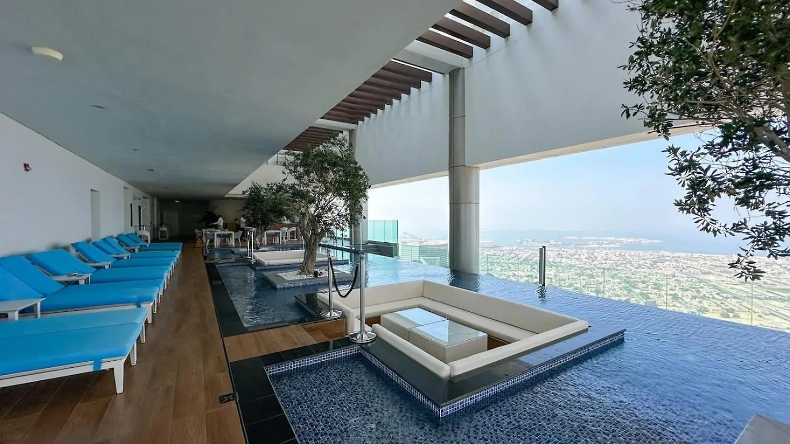 High Floor 2 Bedroom Gem - Burj Khalifa Views Dubai 0*,
