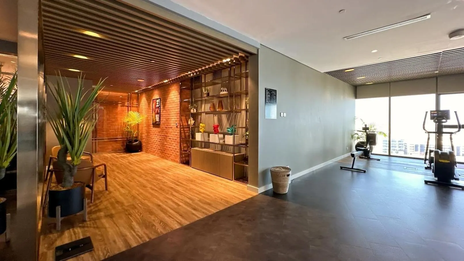 Apartment High Floor 2 Bedroom Gem - Burj Khalifa Views Dubai